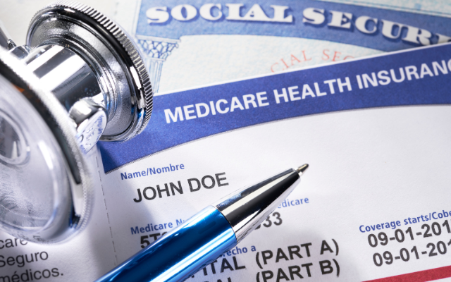 Choosing Between Original Medicare and Medicare Advantage