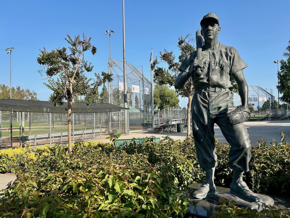 Ralph Kiner Statue