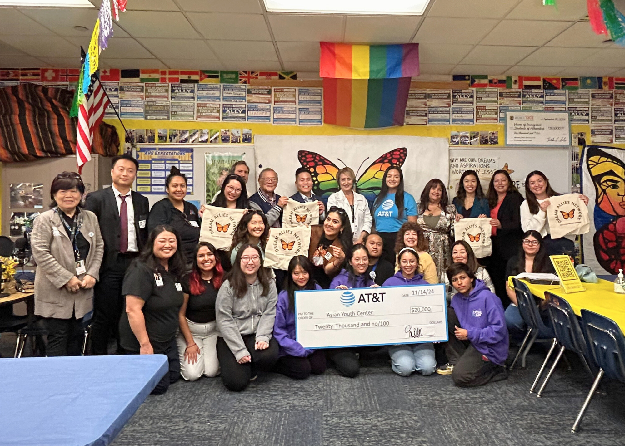 In November, AT&T presented a $20,000 grant to the Asian Youth Center (AYC) at Alhambra High School’s Dream Center. The grant will fund AYC’s Youth & Parent Leadership Development (YPLD) program, which offers academic support, career readiness, wellness services, leadership training, and family resources at Dream Centers across Alhambra USD’s three high schools. Students, community leaders, and volunteers celebrated this milestone in supporting San Gabriel Valley families.